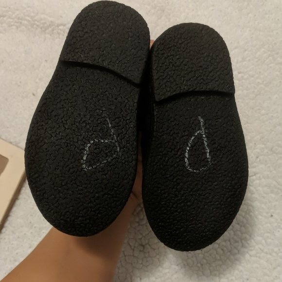 Fall boots - Picture 3 of 3